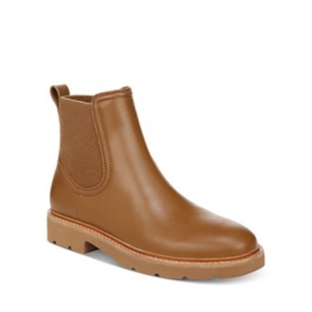 Vince Rue Women's Chelsea Tan Leather
Ankle Boots 7